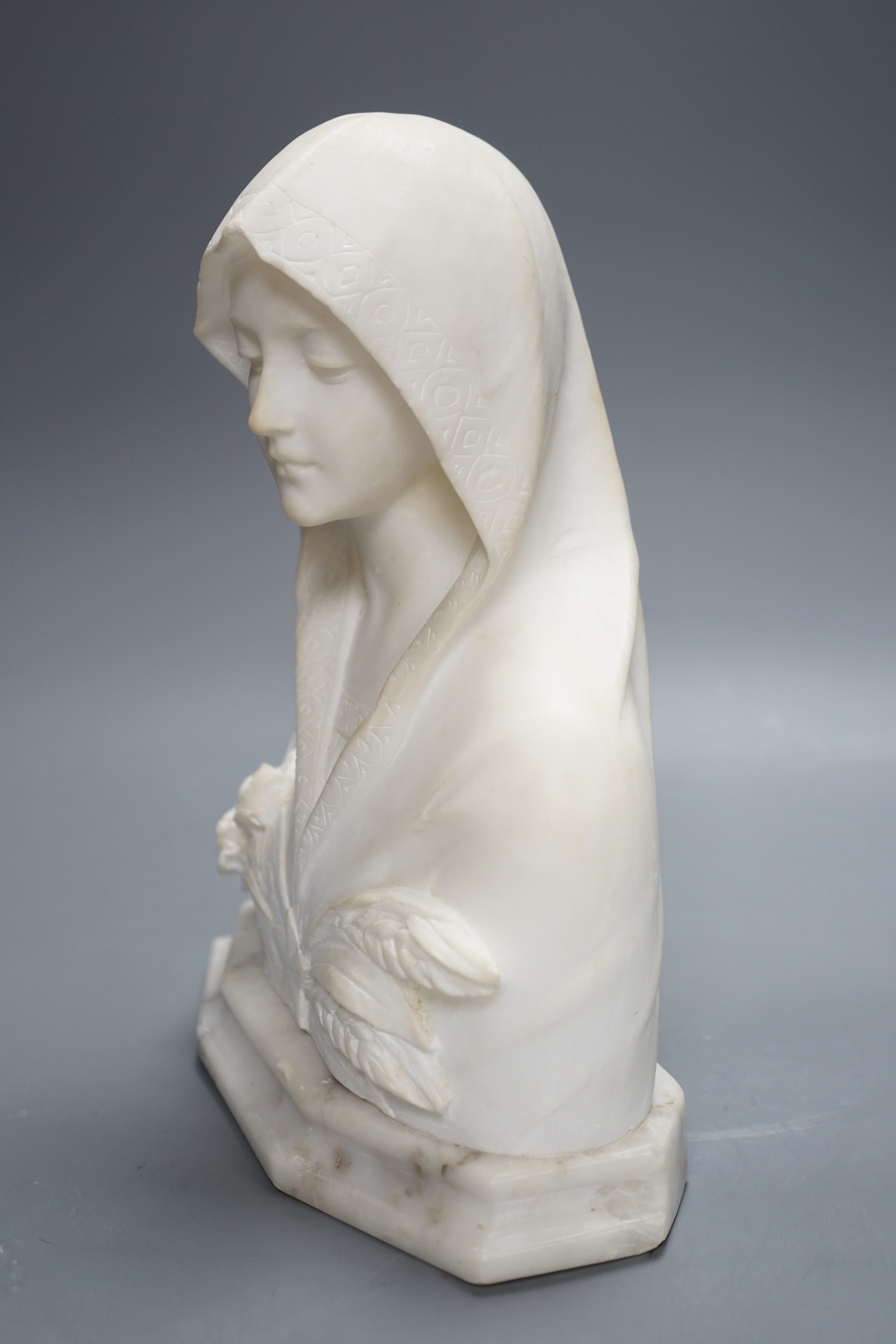 Alberto Saccardi (1883-1956), an alabaster bust of a hooded lady on marble base, 28cm